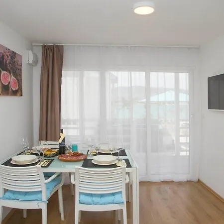 Beachfront Mobile Homes Village Trogir