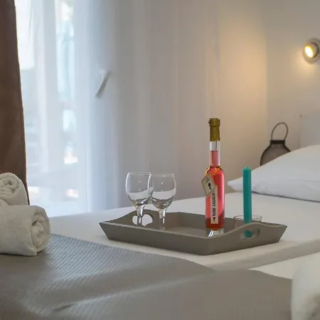 Beachfront Mobile Homes Village Vikendica Trogir
