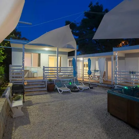 Beachfront Mobile Homes Village *