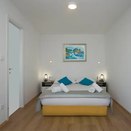Beachfront Mobile Homes Village