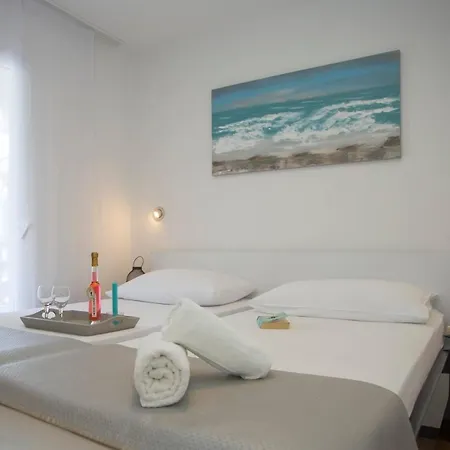 Beachfront Mobile Homes Village *