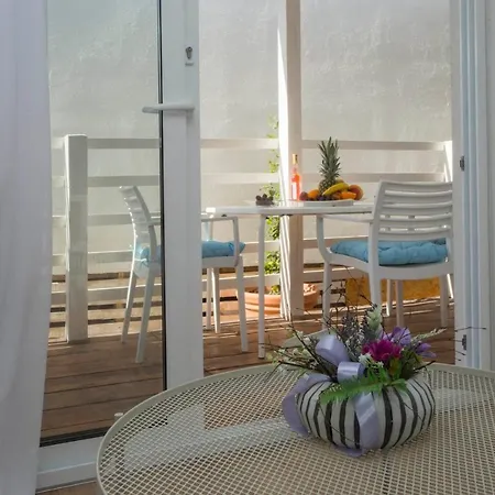 Beachfront Mobile Homes Village Hébergement de vacances